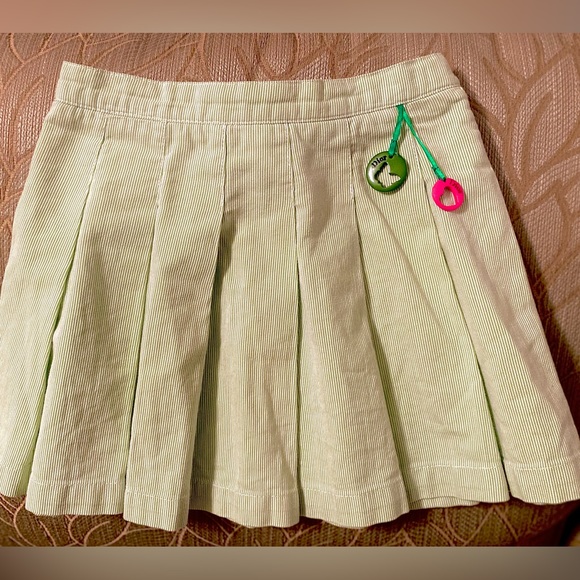 Authentic Christian Dior never worn (new condition!) girls pleated skirt size 4A